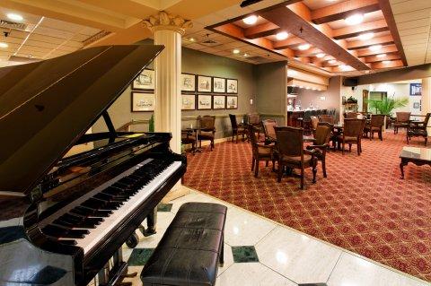 Holiday Inn Huntsville Downtown Exteriör bild